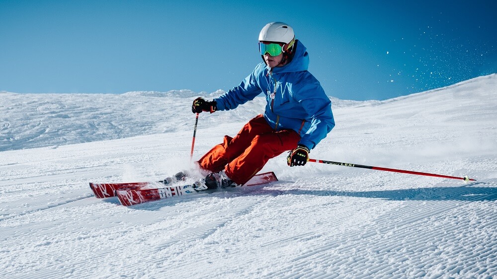 Knee-related Skiing Injuries – from Prevention to Treatment